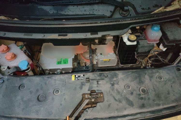 Used AION Y 2022 Plus 80 Intelligent Driving Edition Engine Bay