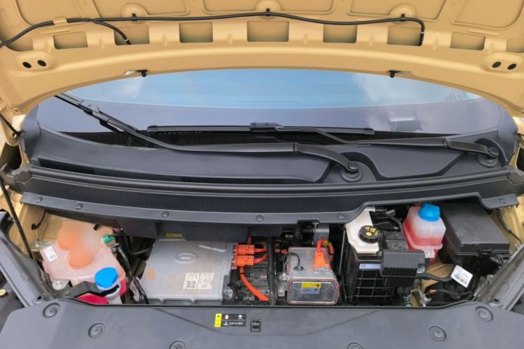 Used AION Y 2022 Plus 70 Smart Edition Engine Bay