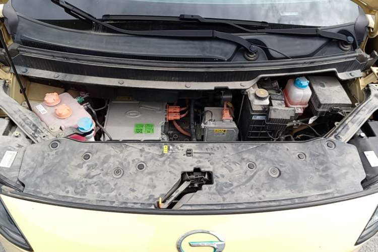 Used AION Y 2022 Plus 70 Tech Edition Engine Bay