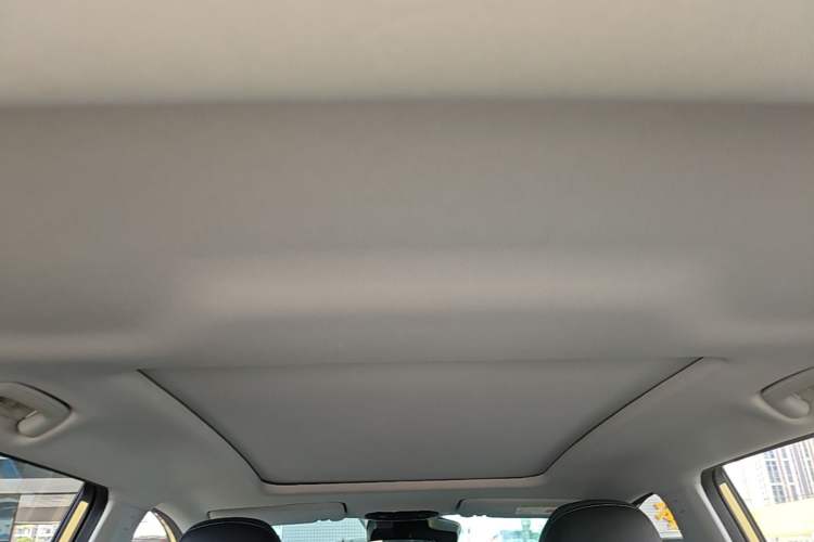 Used AION Y 2022 Plus 70 Smart Edition Headliner