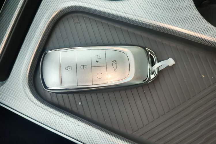 Used AION Y 2022 Plus 70 Smart Edition Interior 1