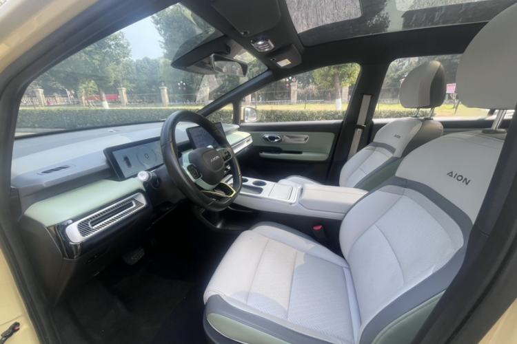 Used AION Y 2022 Plus 80 Intelligent Driving Edition Interior 1