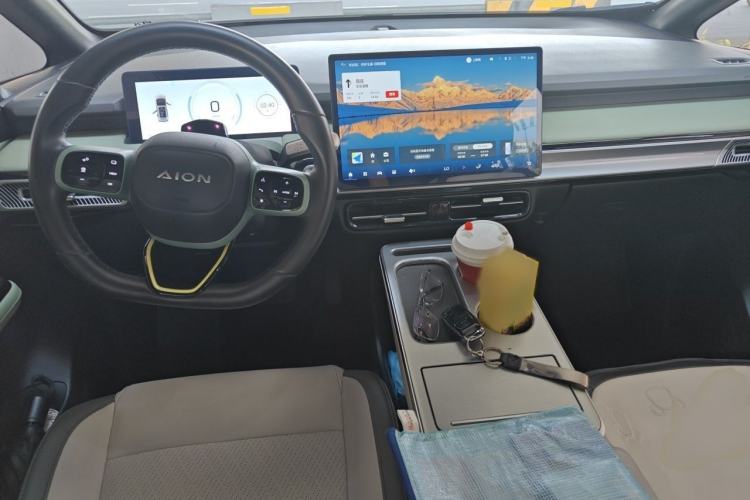 Used AION Y 2022 Plus 70 Tech Edition Interior 2