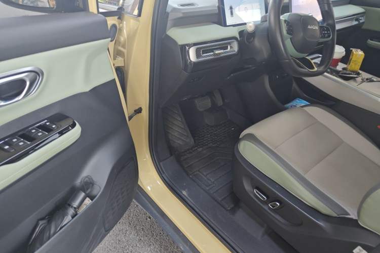 Used AION Y 2022 Plus 70 Tech Edition Interior 3