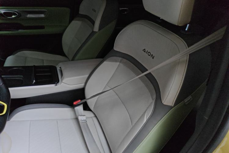 Used AION Y 2022 Plus 70 Enjoy Edition Left Front Seat