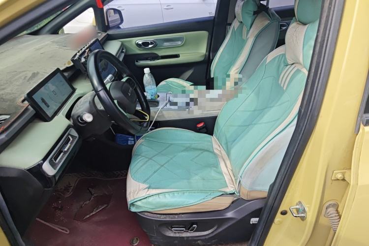 Used AION Y 2022 Plus 70 Smart Edition Left Front Seat