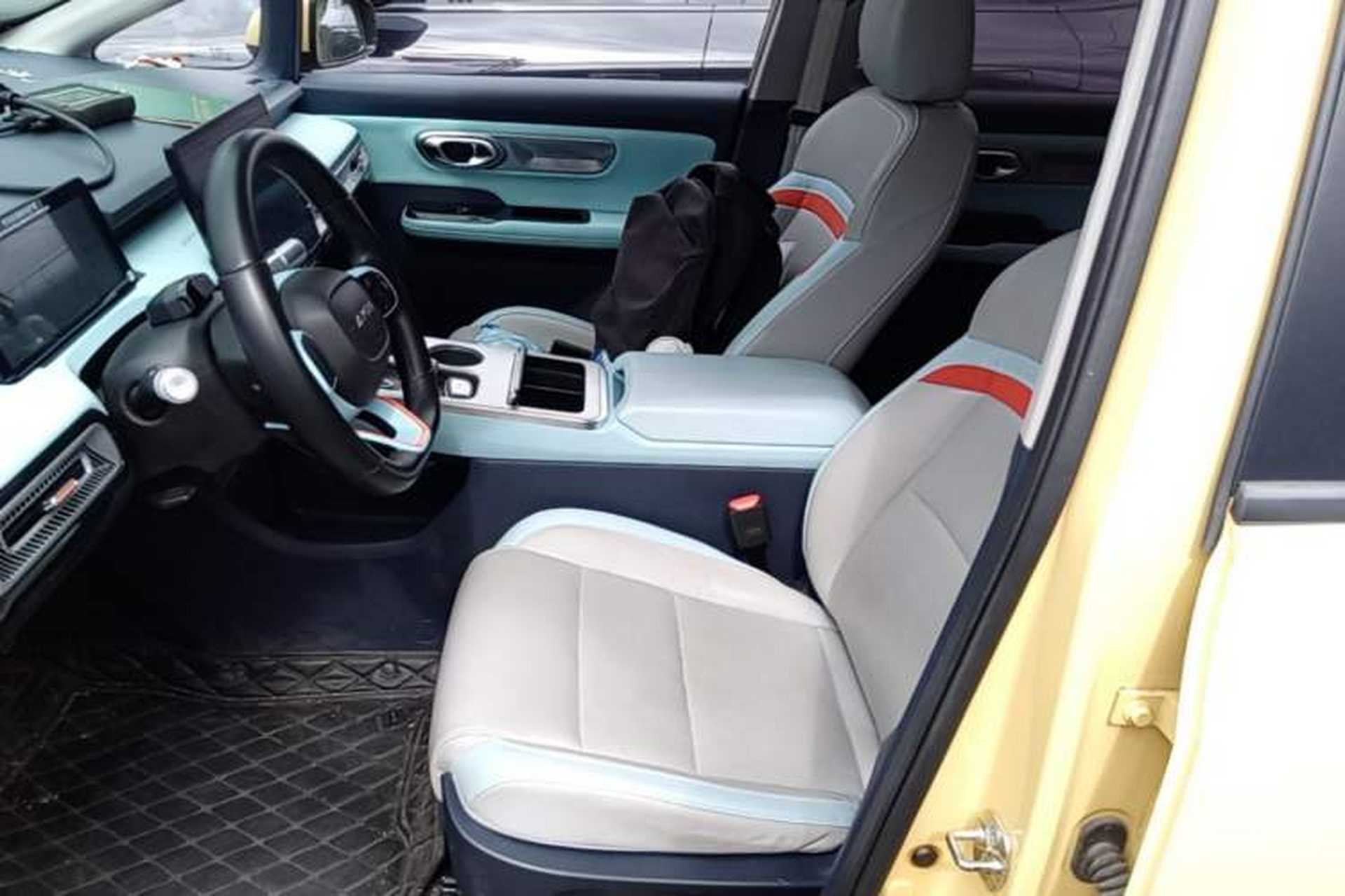 Used AION Y 2022 Plus 70 Tech Edition Left Front Seat