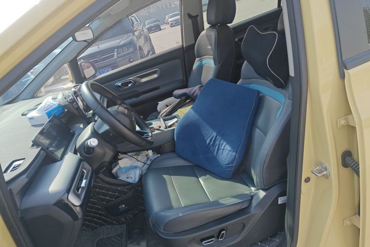 Used AION Y 2022 Plus 80 Smart Edition Left Front Seat