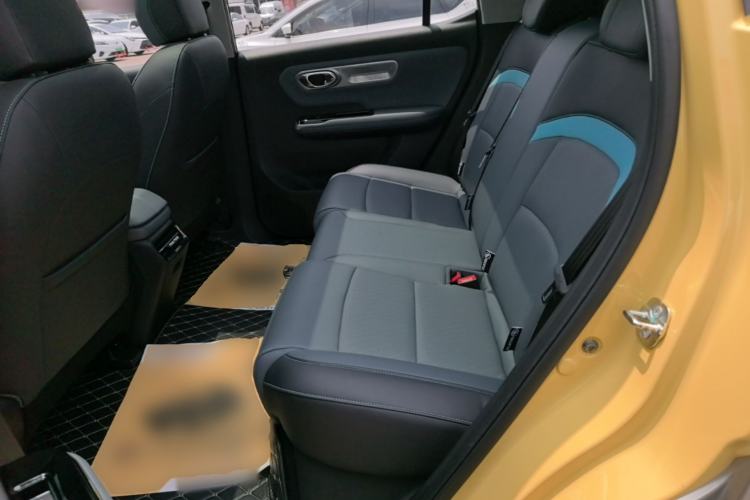 Used AION Y 2022 Plus 70 Smart Edition Left Rear Seat