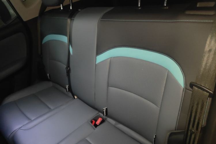 Used AION Y 2022 Plus 70 Smart Edition Left Rear Seat