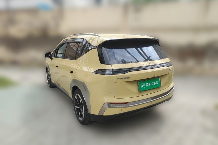 Used AION Y 2022 Plus 70 Smart Edition Rear Left 45 Deg