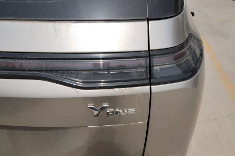 Used AION Y 2022 Plus 70 Enjoy Edition Right Rear Taillight
