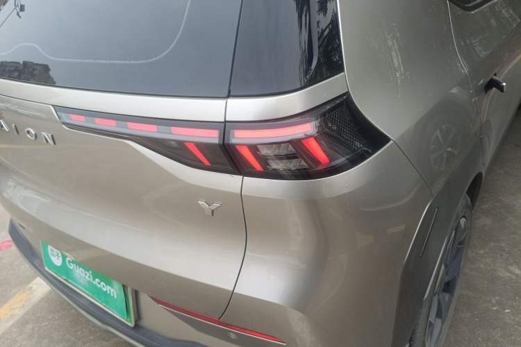 Used AION Y 2022 80 Ultra-Long Range Edition Right Rear Taillight