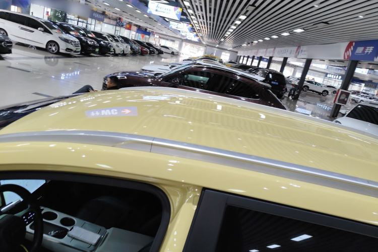 Used AION Y 2022 Plus 70 Enjoy Edition Roof