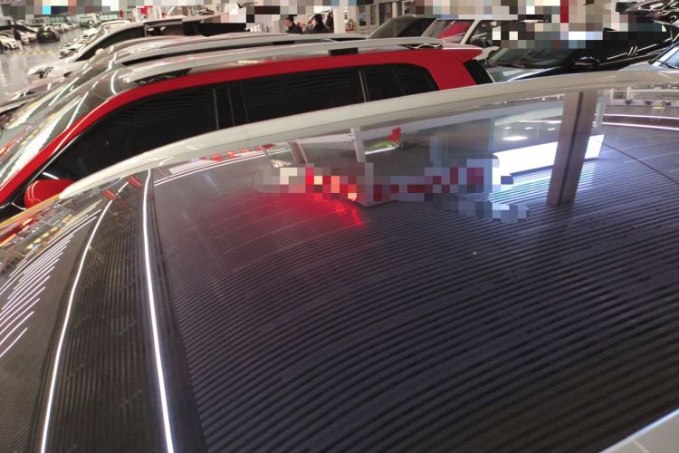 Used AION Y 2022 Plus 70 Smart Edition Roof