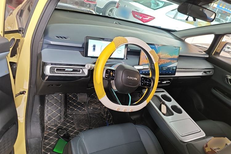 Used AION Y 2022 Plus 70 Smart Edition Steering Wheel
