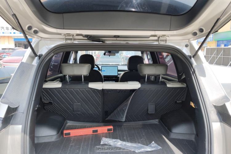 Used AION Y 2022 Plus 70 Enjoy Edition Trunk