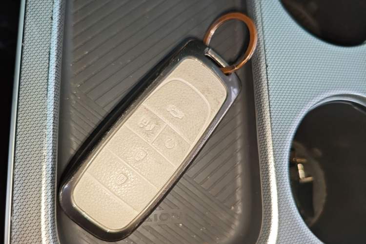 Used AION Y 2022 Plus 70 Smart Edition Vehicle Key