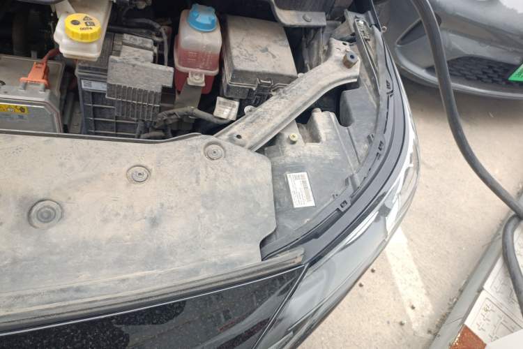 Used AION Y 2023 Plus 510 Enjoy Edition Engine Bay Left