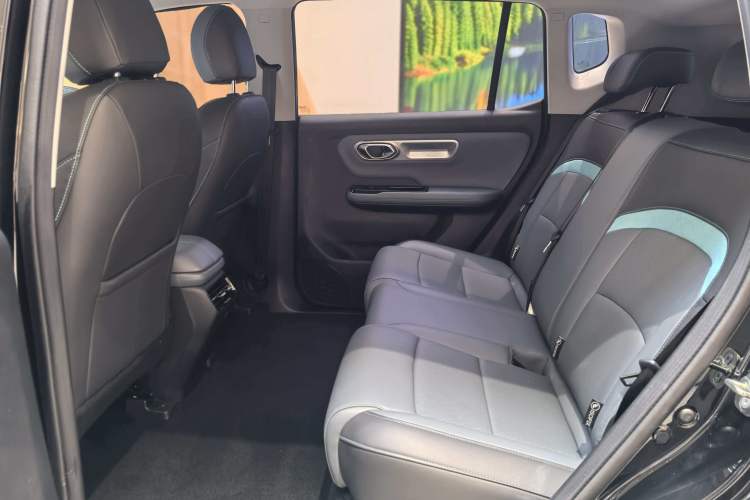 Used AION Y 2023 Plus 510 Smart Edition Interior 1
