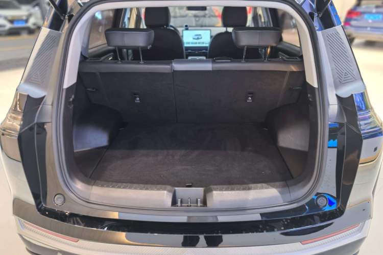 Used AION Y 2023 Plus 510 Smart Edition Interior 3