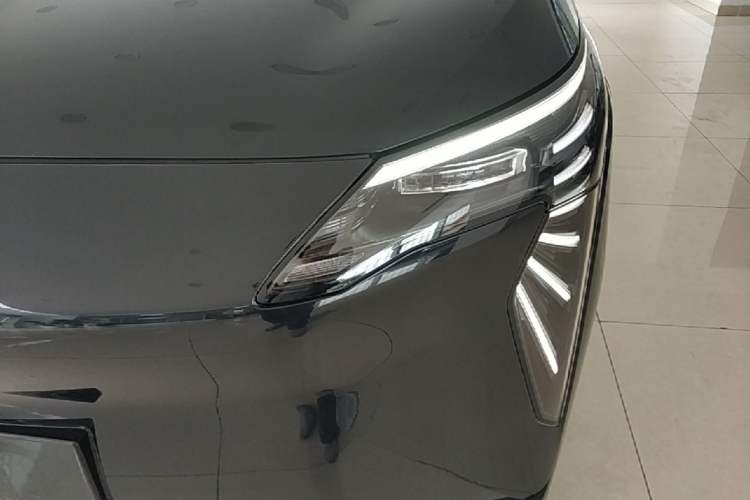 Used AION Y 2023 Younger Star Edition Left Front Headlight