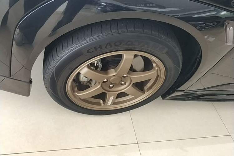 Used AION Y 2023 Younger Star Edition Left Front Wheel Hub