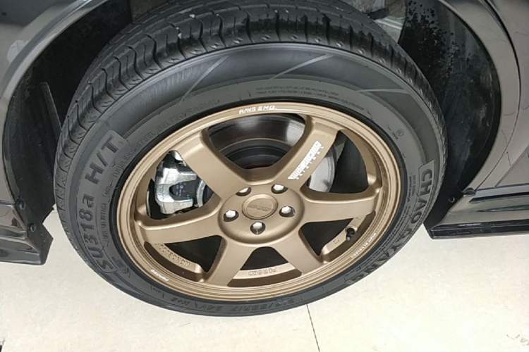 Used AION Y 2023 Younger Star Edition Right Rear Wheel Hub