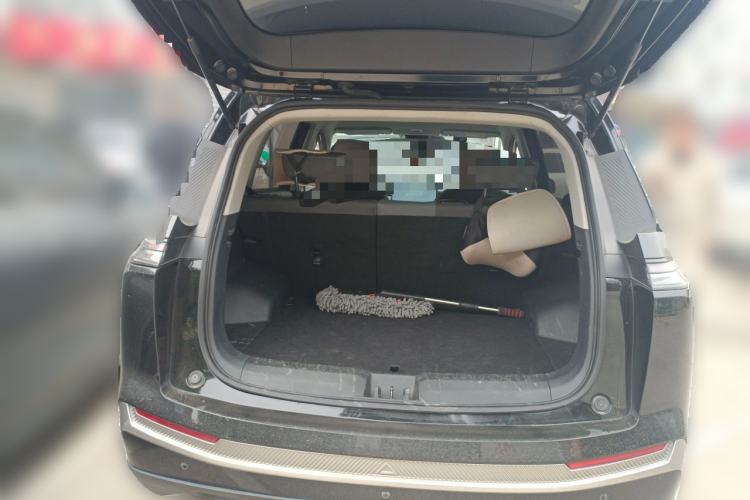 Used AION Y 2023 Plus 510 Enjoy Edition Trunk