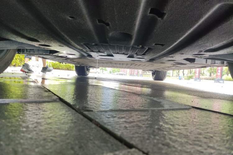 Used AION Y 2023 Younger Chassis Front
