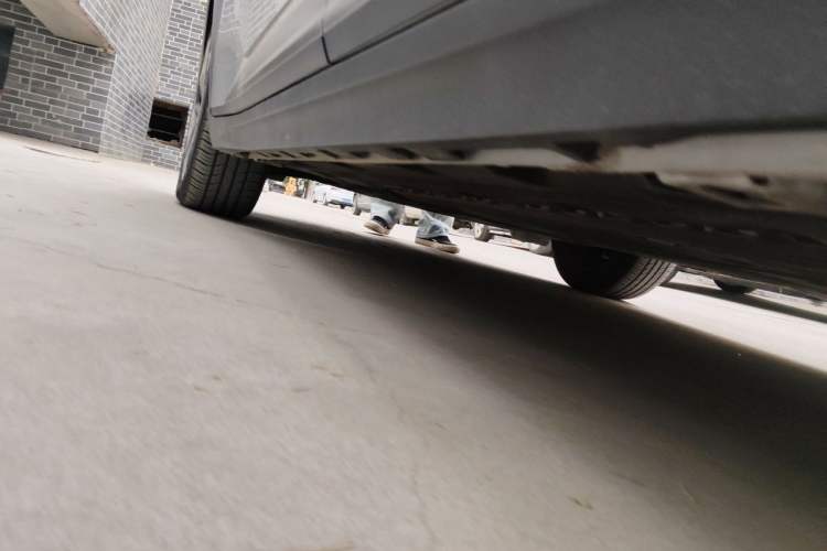 Used AION Y 2023 Y Business Edition Chassis Rear Left