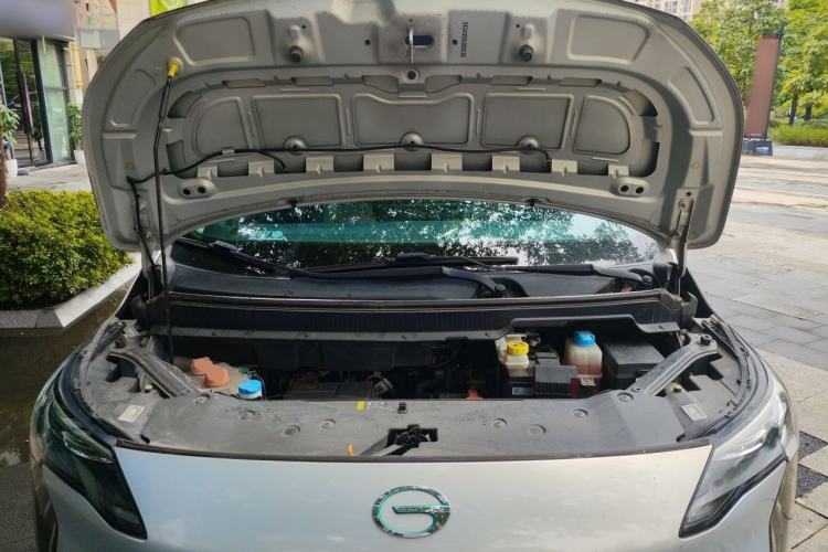 Used AION Y 2023 Younger Engine Bay