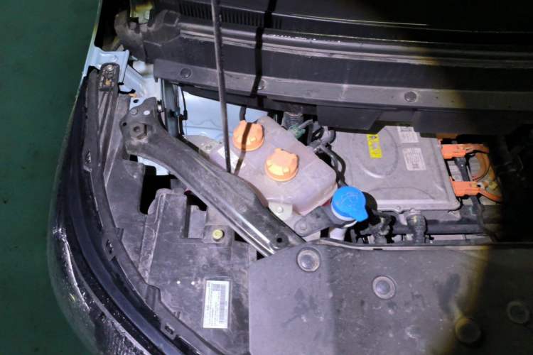 Used AION Y 2023 Younger Star Edition Engine Bay Right