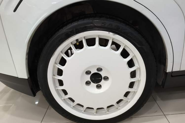Used AION Y 2023 Plus 510 Enjoy Edition Exterior 5