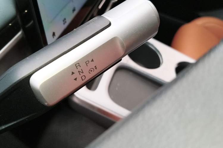 Used AION Y 2023 Younger Gear Lever