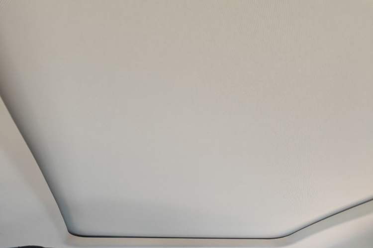 Used AION Y 2023 Plus 510 Smart Edition Headliner