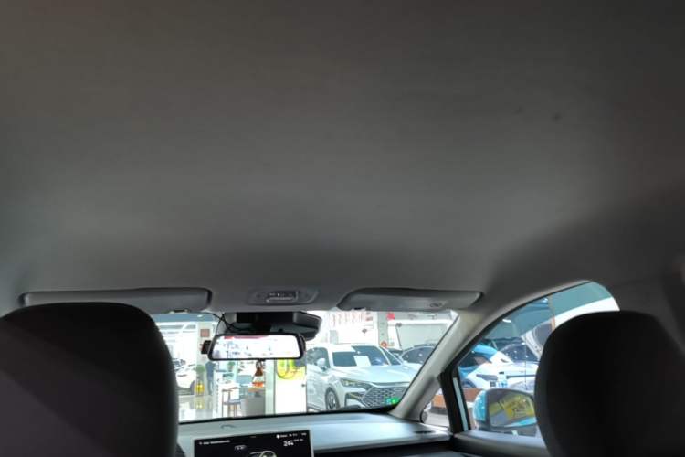 Used AION Y 2023 Plus 510 Enjoy Edition Headliner
