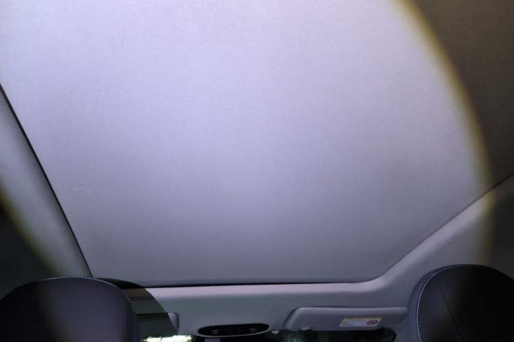 Used AION Y 2023 Younger Star Edition Headliner