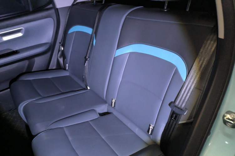 Used AION Y 2023 Younger Star Edition Interior 4
