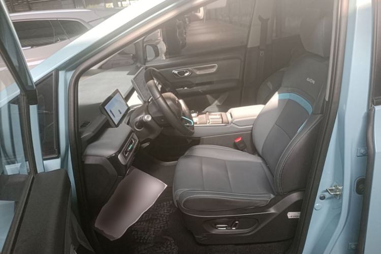 Used AION Y 2023 Younger Star Edition Left Front Seat