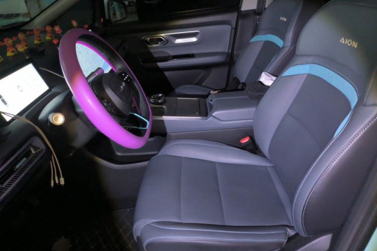 Used AION Y 2023 Younger Star Edition Left Front Seat