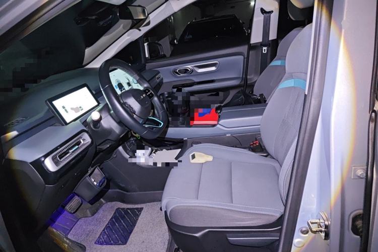 Used AION Y 2023 Younger Left Front Seat
