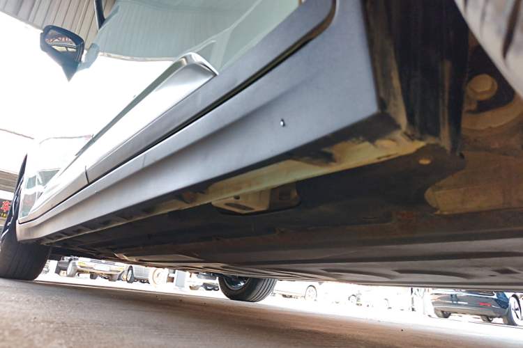 Used AION Y 2023 Plus 510 Smart Edition Left Side Sill