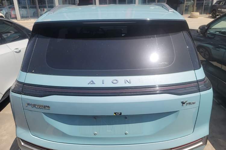Used AION Y 2023 Younger Rear