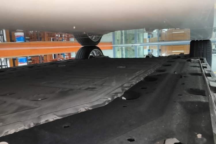 Used AION Y 2023 Plus 510 Enjoy Edition Right Side Sill