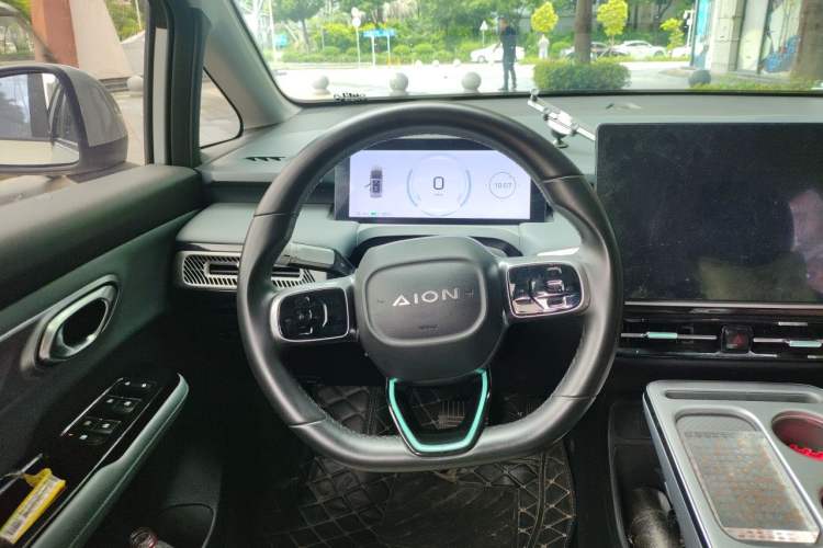 Used AION Y 2023 Younger Steering Wheel