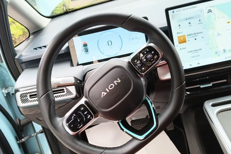 Used AION Y 2023 Younger Steering Wheel