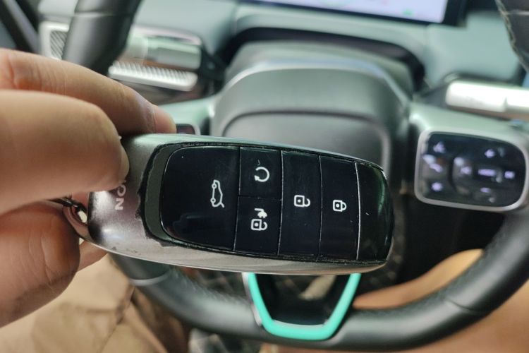 Used AION Y 2023 Younger Vehicle Key