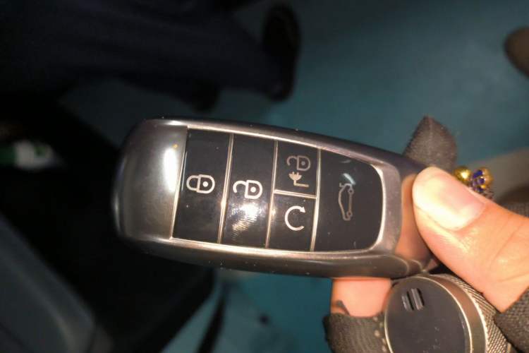 Used AION Y 2023 Younger Star Edition Vehicle Key