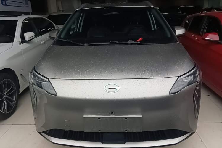 Used AION Y 2023 Younger Star Edition Front